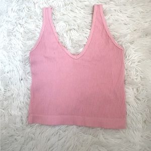 LIGHT PINK CROPPED TANK
